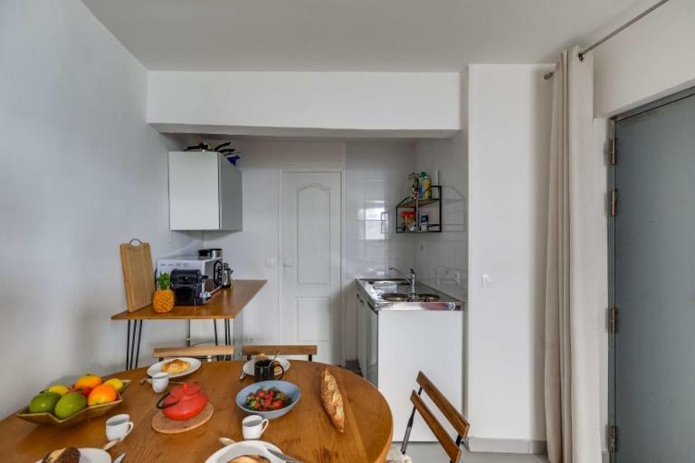 Guestready - Bel Apt A 6 Min Du Metro Gare Du Nord París Exterior foto